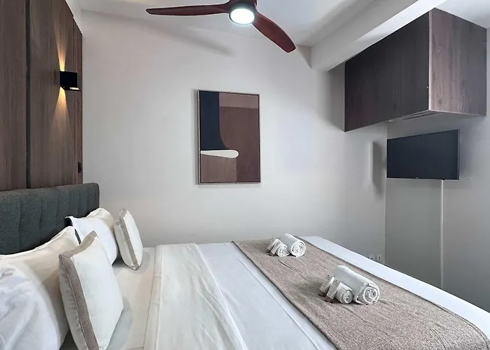 Cosy Hideaway Near Montparnasse Апартаменты