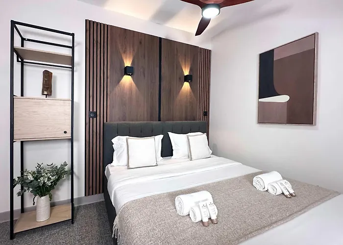 Cosy Hideaway Near Montparnasse Апартаменты *